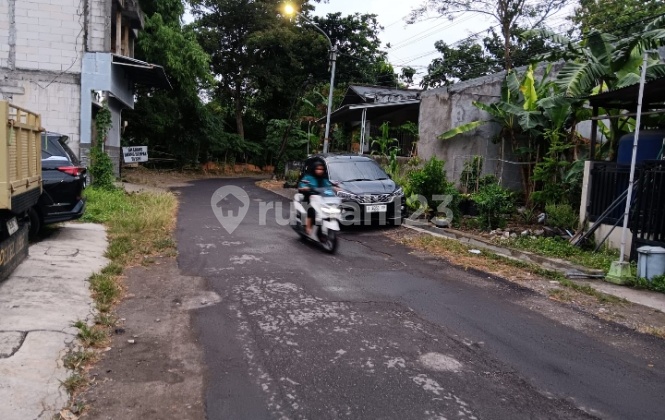 Rumah Klipang 1 Setengah 2 Lantai 2