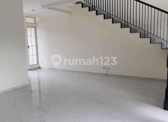 Rumah di Perumahan Suvarna Sutera - Cikupa . Tangerang , Baru 3