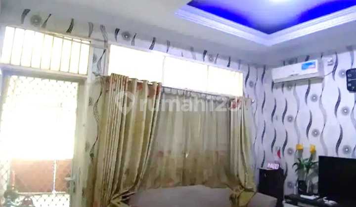 Rumah 3 Lantai Di Daan Mogot Estate - Jakarta Barat