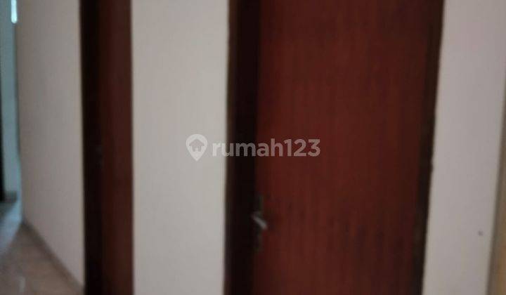 Rumah Siap Huni di Jl. Mandala, Tomang - Jakarta Barat  5