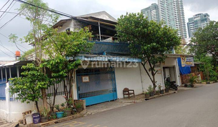 Rumah 2 Lantai Hook di Taman Meruya Ilir - Jakarta Barat  2