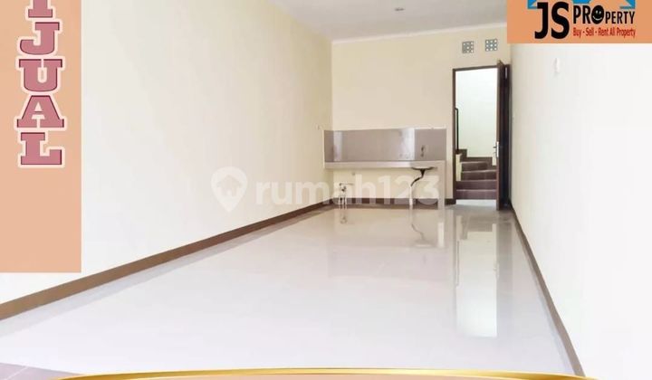 Rumah Bangunan Baru 3 Lantai di Jln Merpati, Cendrawasih  2