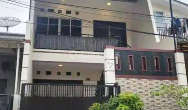 Rumah di Taman Kencana 3 Lantai , Siap Huni 1