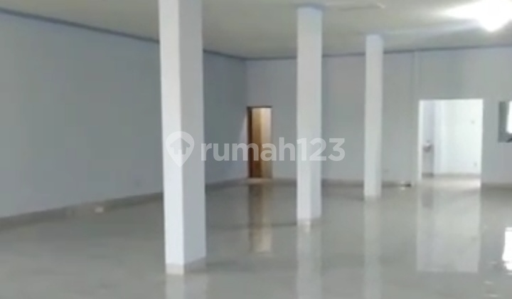 For Sale, Connected Shophouse. Sangiang - Tangerang. 3 Floors. Roadside. 2