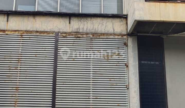 Ecopark Warehouse, Kapuk Kamal. Warehouse + Office on the 3rd Floor Only.