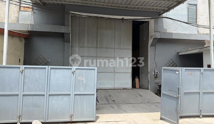 Gudang di Pergudangan Pantai Indah Dadap. Luas 1.250 M²