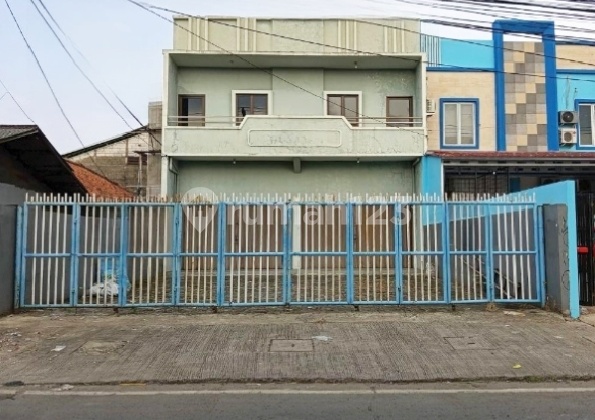 For Sale, Connected Shophouse. Sangiang - Tangerang. 3 Floors. Roadside. 1