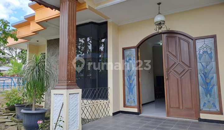 Disewakan Rumah Hook di Perumahan RiverSide Jalan Poros Utama 2