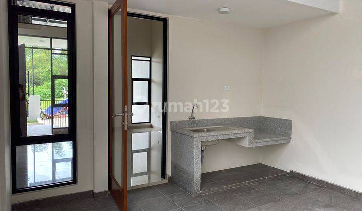 Disewakan Rumah Baru di Riverfront Urban Resort Sawojajar Malang 8