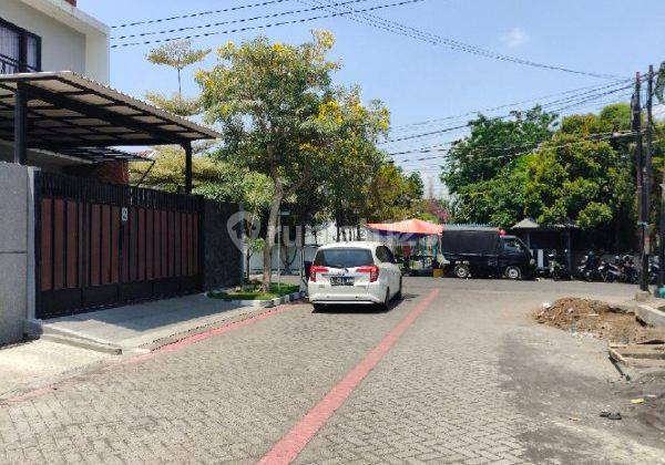 Rumah Minimalis Baru Siap Huni Lokasi Strategis di Manyar Jaya  2