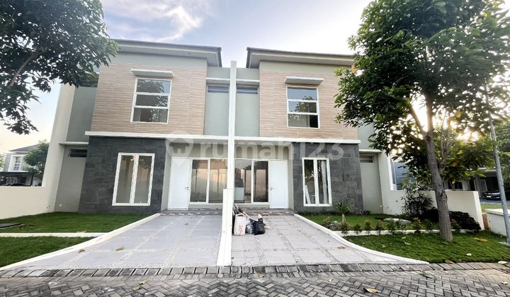 Rumah Puri Indah Ketintang, Surabaya Dekat Polda, Royal Plaza Rumah Puri Indah Ketintang, Surabaya Dekat Polda, Royal Plaza