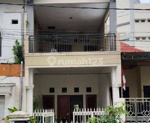 Rumah Bagus Lokasi Strategis Ngesong Dukuh Kupang, Surabaya  1