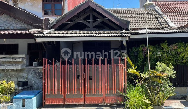 Rumah Surabaya Kondisi Terawat Strategis Bendul Merisi Selatan 1