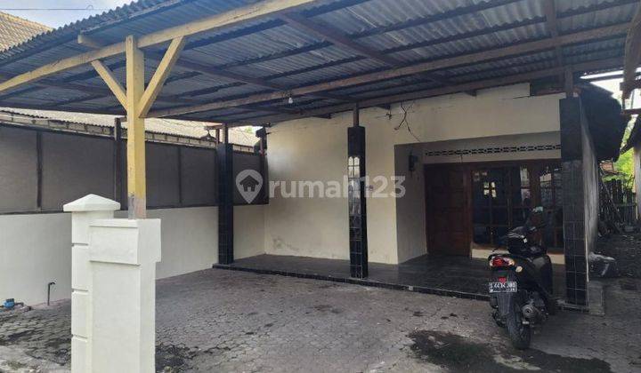 Rumah Lokasi Strategis di Jl.kapt Darmo Sugondo Gg Ii, Gresik  2