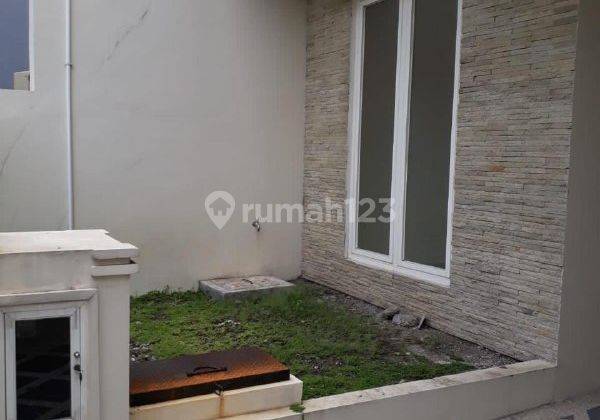 Rumah Bagus Siap Huni Lokasi Strategis Di Grand Pakuwon 2