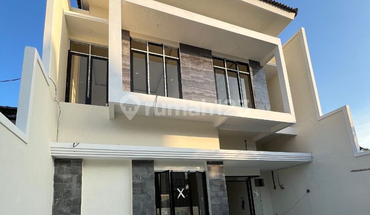 Rumah Baru Mewah Minimalis di Medayu Utara Dekat Oerr Tol Kampus Upn 2
