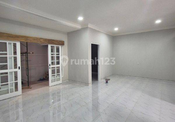 Dijual Rumah Mewah Galaxy Royal Palace Lokasi Sangat Strategis  2