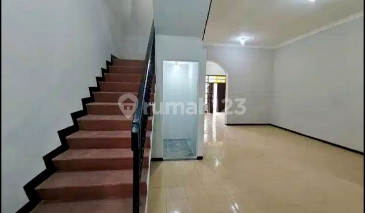 Dijual Rumah Ngagel Wasana Dekat Pusat Kota, Dekat Merr 2