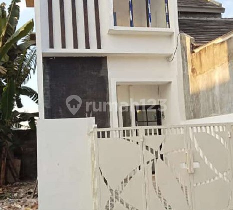 Rumah 2 Lantai Jelidro dekat terminal Manukan, Surabaya Barat    1