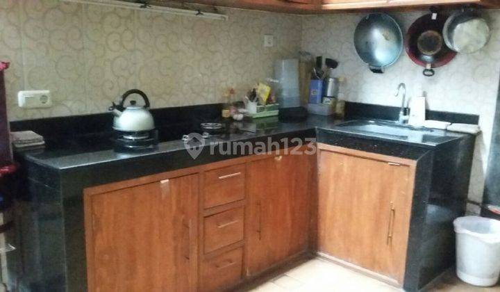 dapur rumah kos furnished di gresik