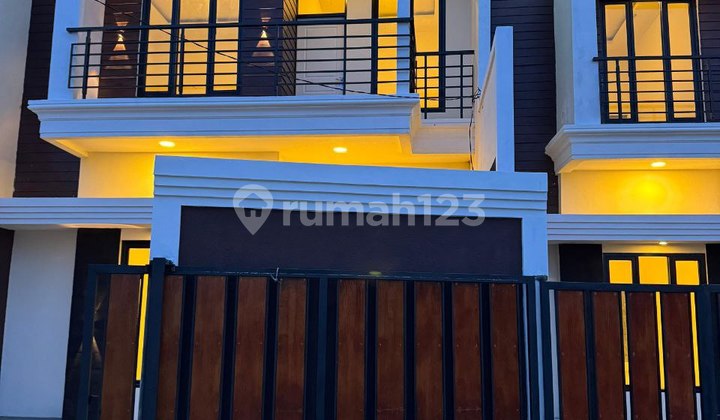 Rumah Medokan Ayu Tambak, Dekat Merr, Oerr, Tol, Galaxy Mall Rumah Medokan Ayu Tambak, Dekat Merr, Oerr, Tol, Galaxy Mall