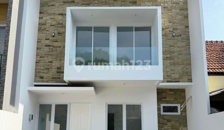 Dijual Rumah Bukit Palma Citraland, 2 Lantai Baru Gress , Siap Huni Dijual Rumah Bukit Palma Citraland, 2 Lantai Baru Gress , Siap Huni