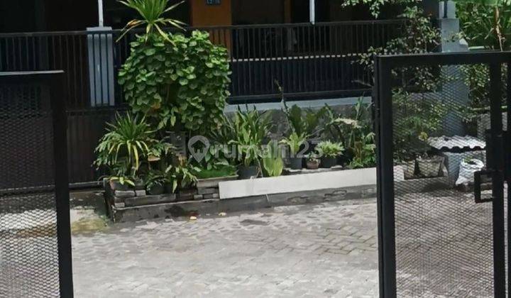 RUMAH GRESS SIAP HUNI Perumahan Gununganyar Emas Surabaya 2