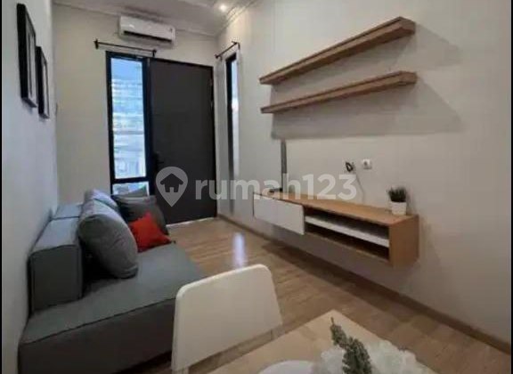 Rumah Cantik Di Griya Asri, Pakuwon City, Dekat Dengan Its 2