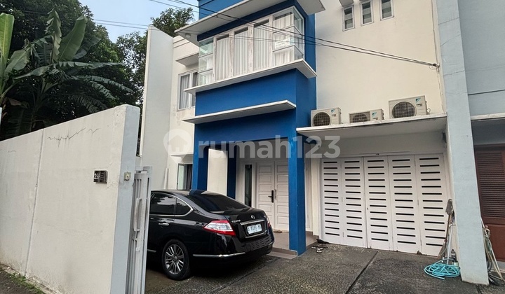 Rumah dijual di Jalan MPR Cipete Jakarta Selatan Rumah dijual di Jalan MPR Cipete Jakarta Selatan