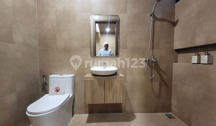 Rumah dijual di BSD Timur Lokasi Strategis Bisa DP 0%