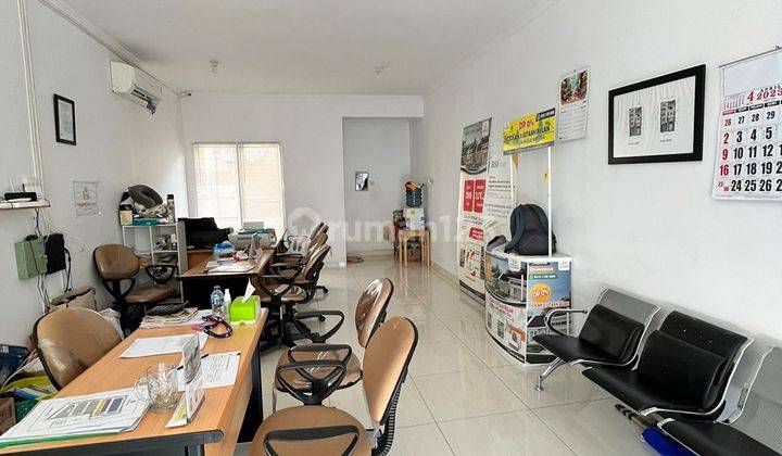 Ruko Dijual Strategis Pinggir Jalan Raya  5