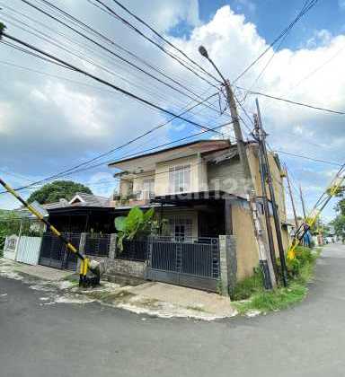 Rumah dijual di Pamulang Barat Posisi Hook Lokasi Strategis 2