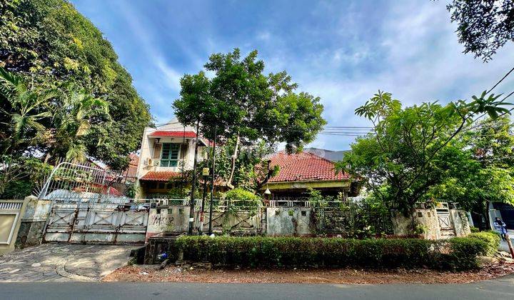 Rumah Dijual di Setaibudi Jakarta Selatan Lokasi Strategis 1