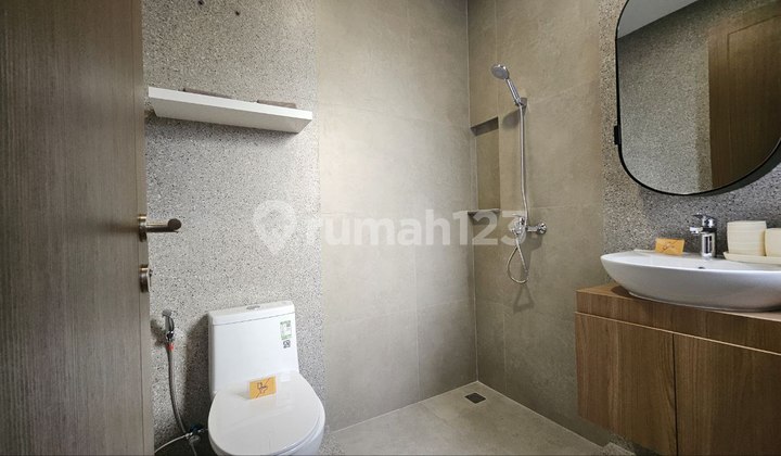 House for Sale in BSD West Strategic Location 2