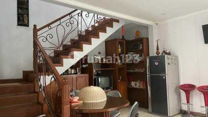 Rumah dijual di villa pamulang tangerang selatan lokasi strategis 2