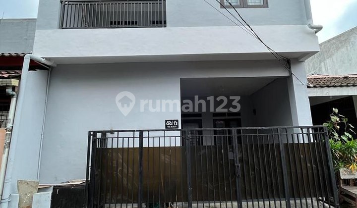 Rumah Dijual Siap Huni di Ciputat Semi Furnished Dekat Stasiun Sudimara