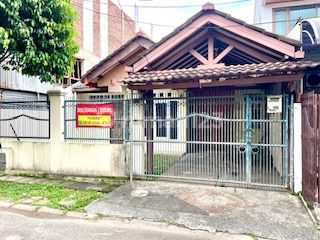 Rumah Disewakan di Nusa Loka Bsd Lokasi Strategis