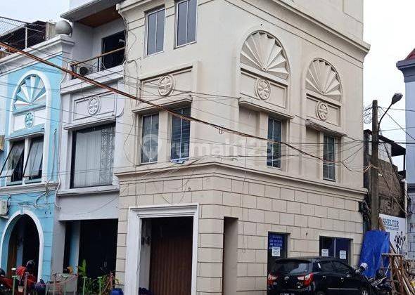 Ruko 4 Lantai Dijual di Victorian Bintaro Sektor 3 1