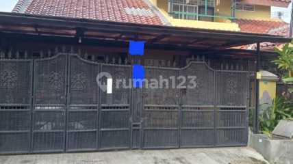 House for sale in Griya Loka BSD, strategic location, flood-free.