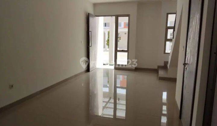 Disewakan Rumah Pik 2 Uk 4.5x12.5 Sewa 40jt thn 6