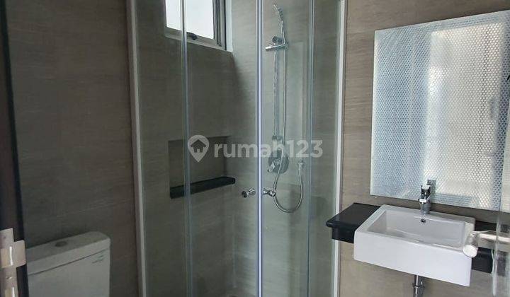 Disewakan Rumah Pik 2 Uk 6x10 Sewa 35jt thn 7