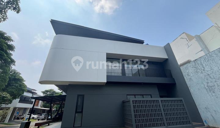Rumah Baru Prestigia The Eminent BSD City, 5 Menit ke Tol BSD, Aeon Mall, Berada di Pusat Kota