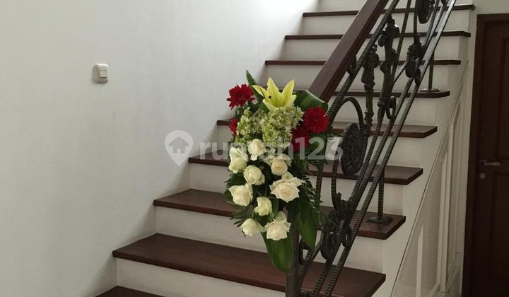 Rumah Mewah The Green Bellagio Bsd City View Sungai, Kawasan Hijau Dekat Exit Tol 2