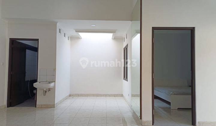 Rumah Sewa Sutera Kirana Full Furnished di Alam Sutera Dekat Living Word Dan Pintu Tol 2