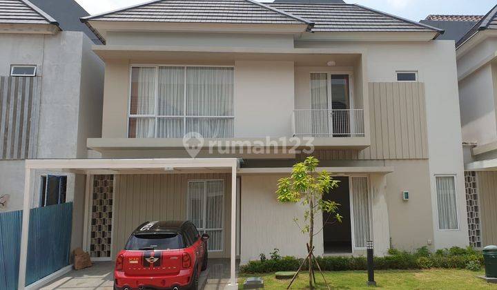 Disewakan Rumah Montana Village Gading Serpong Semi Furnished 1