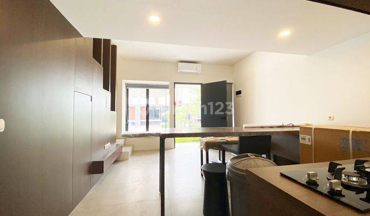 Rumah Minimalis Full Furnished Cluster Freja Suite di Bsd City Dekat Stasiun Dan Pintu Tol 2