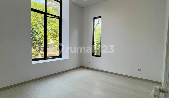 Beautiful De Latinos Cluster Costarica House in BSD City, Corner Location, Independent Building 2