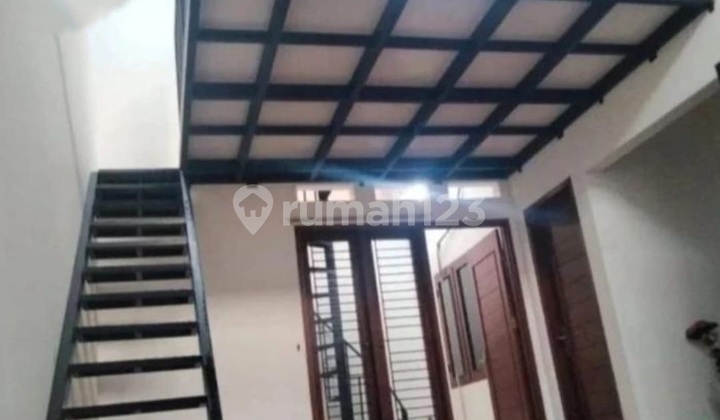 For Sale Nusa Loka BSD City House Near BSD Toll Gate, Modern Market, International School 2