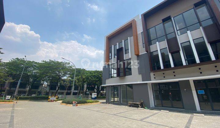 Disewakan Ruko Campton 3 Lantai di Bsd City Terdekat Dengan Univ Atmajaya, Pasar Modern Intermoda, Aeon Mall, Pintu Tol 2