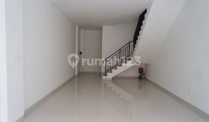 3-Story Shophouse in ICE Business Park BSD City, Opposite ICE, Near Prasetya Mulya University, Aeon Mall 3-Story Shophouse in ICE Business Park BSD City, Opposite ICE, Near Prasetya Mulya University, Aeon Mall